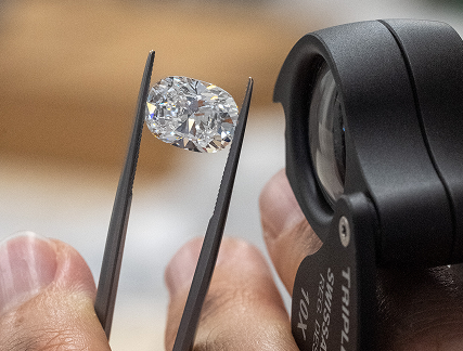 Gemstone and Diamond Supply